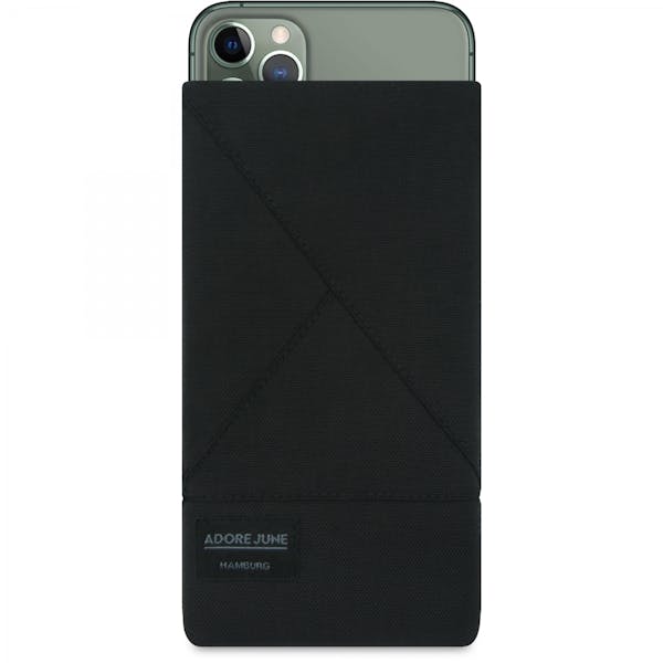 Das Bild zeigt die Vorderseite von Triangle Tasche für Apple iPhone 11 Pro Max in Farbe Schwarz; Zur Veranschaulichung wird ebenfalls dargestellt, wie das kompatible Gerät in dieser Tasche aussieht