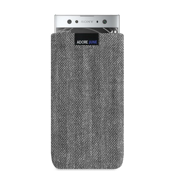 Das Bild zeigt die Vorderseite von Business Tasche für Sony Xperia XA2 Ultra in Farbe Grau / Schwarz; Zur Veranschaulichung wird ebenfalls dargestellt, wie das kompatible Gerät in dieser Tasche aussieht