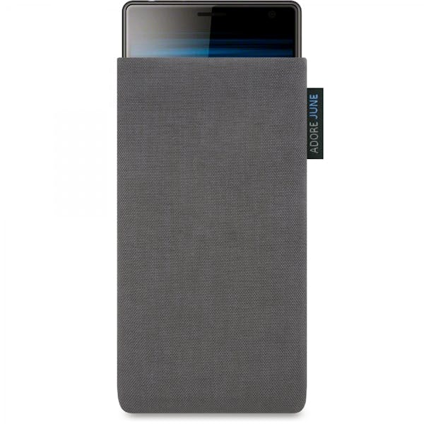 Das Bild zeigt die Vorderseite von Classic Tasche für Sony Xperia 10 Plus und Xperia 1 in Farbe Dunkelgrau; Zur Veranschaulichung wird ebenfalls dargestellt, wie das kompatible Gerät in dieser Tasche aussieht