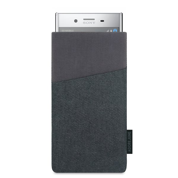 Das Bild zeigt die Vorderseite von Clive Tasche für Sony Xperia XZ Premium in Farbe Schwarz / Grau; Zur Veranschaulichung wird ebenfalls dargestellt, wie das kompatible Gerät in dieser Tasche aussieht