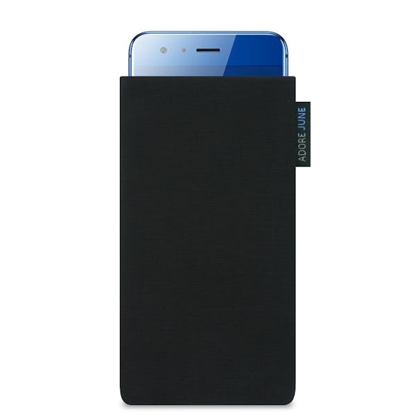 The picture shows the front of Classic Sleeve for Honor 9 in color Black; As an illustration, it also shows what the compatible device looks like in this bag